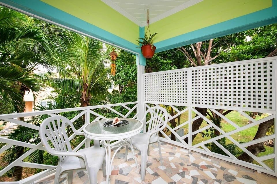 Townhome, 2 Bedrooms | Outdoor dining