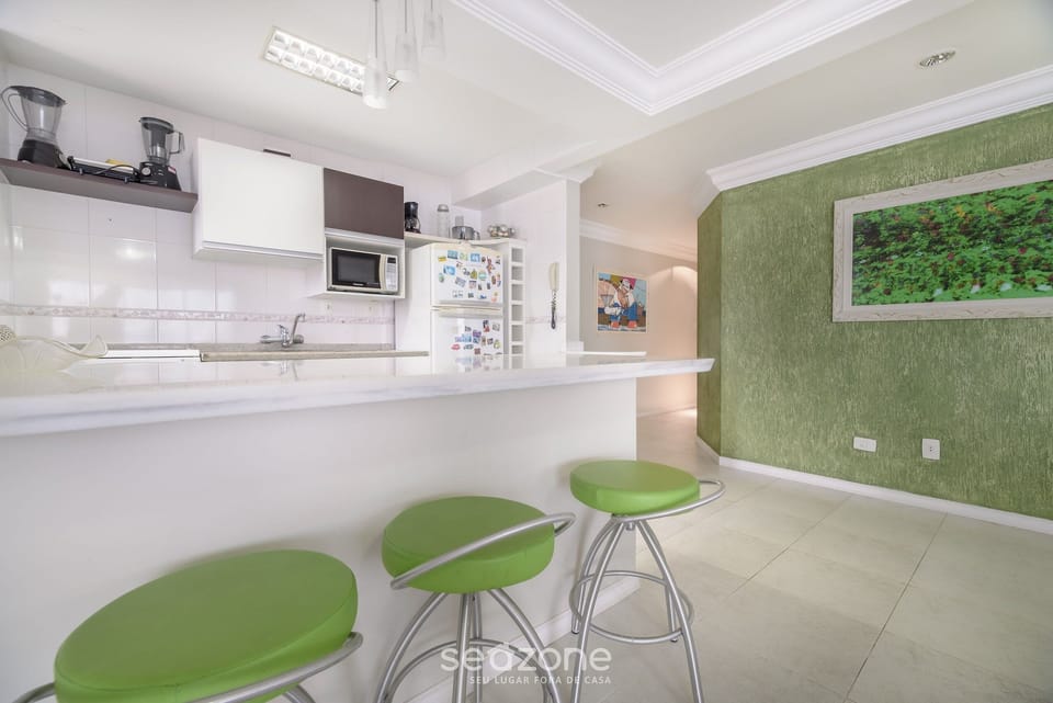 Basic Apartment | Private kitchen | Cookware/dishes/utensils