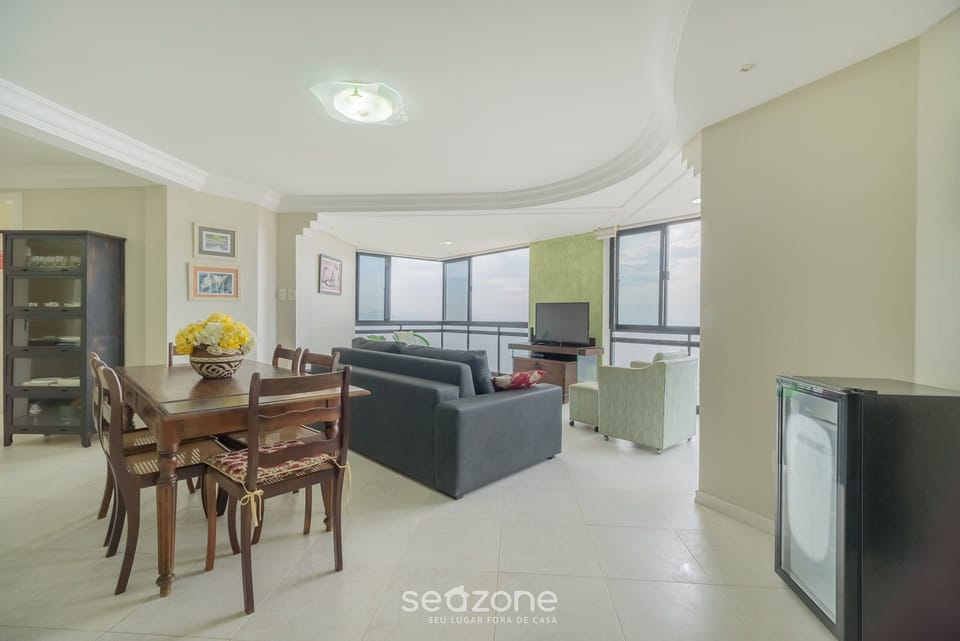 Basic Apartment | Living area | TV