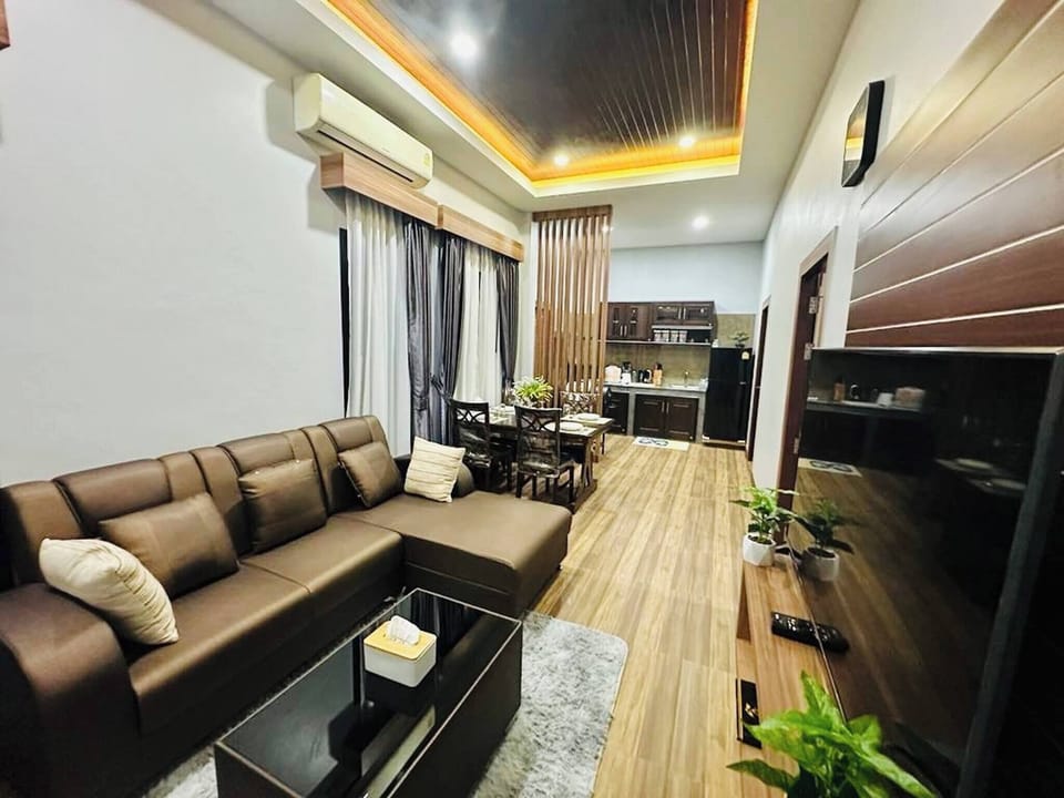 Villa, 2 Bedrooms, Private Pool | Living room | Books