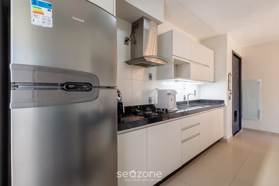 Basic Apartment | Private kitchen | Cookware/dishes/utensils