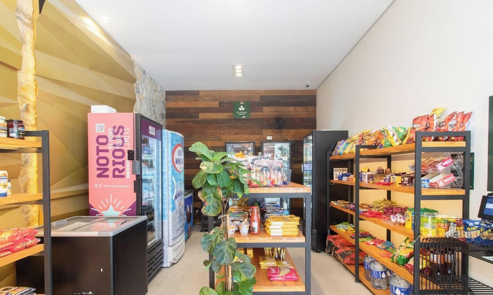 Basic Apartment | Gift shop