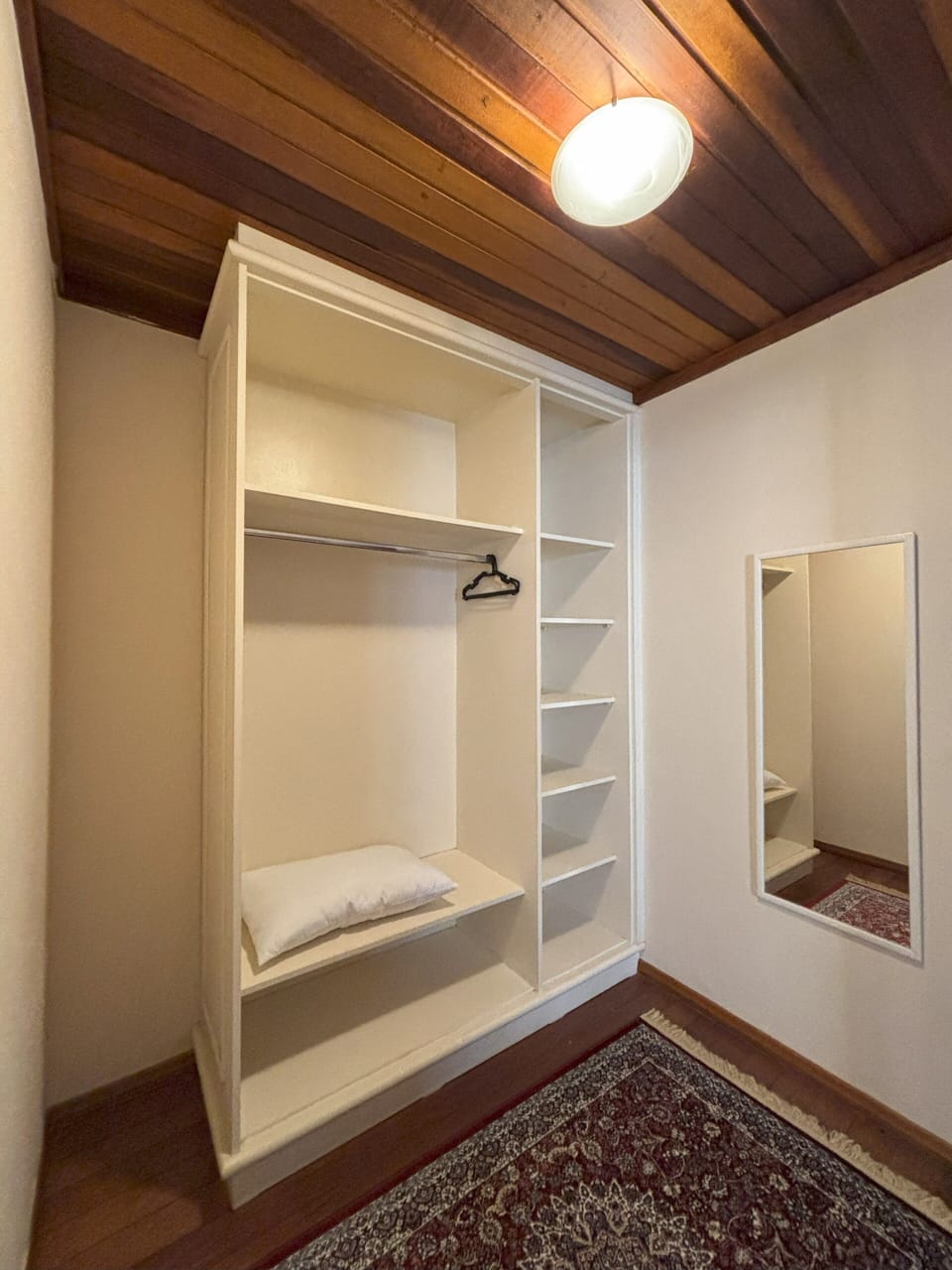 Deluxe Suite, Non Smoking, Courtyard View | Minibar, free WiFi