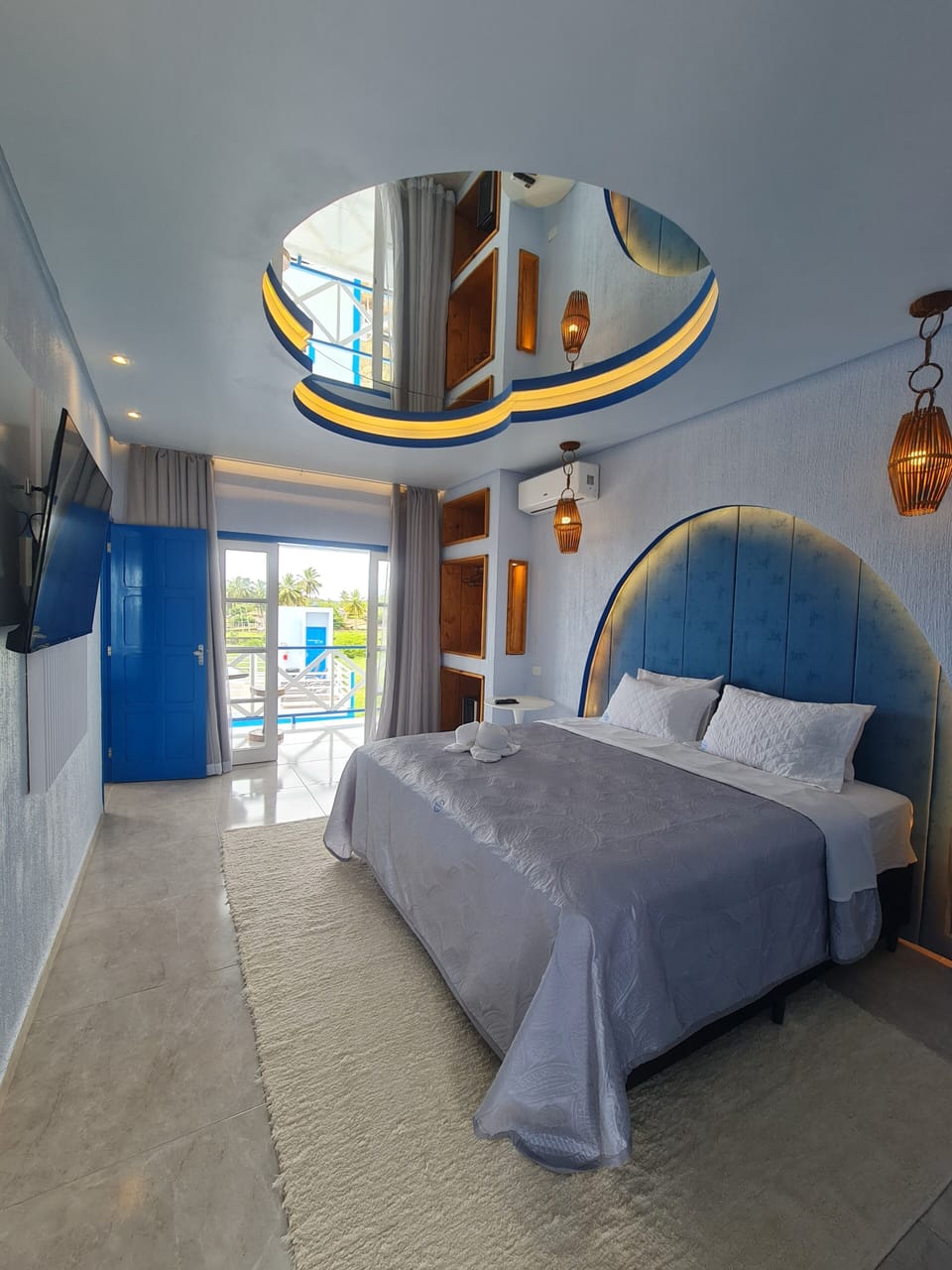 Deluxe Suite, Balcony, Sea View | WiFi (free)