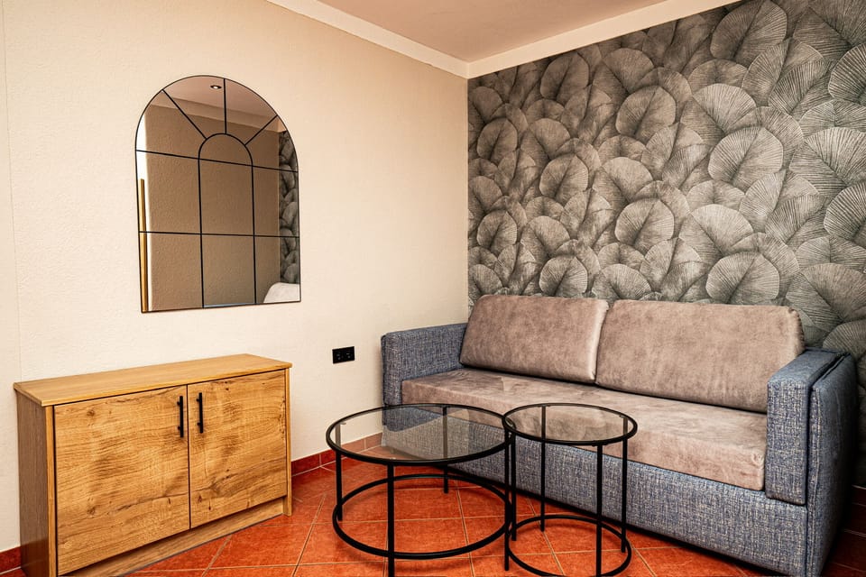 Family Quadruple Room | In-room safe, blackout drapes, free WiFi, bed sheets