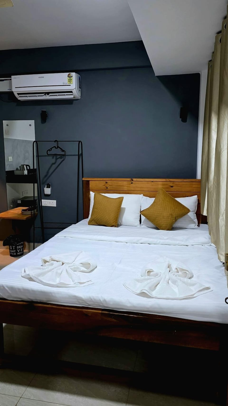 Deluxe Room | Free WiFi