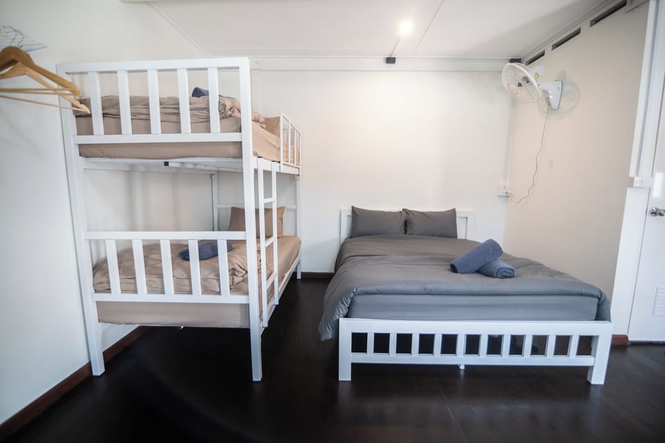 Family Room | Free WiFi