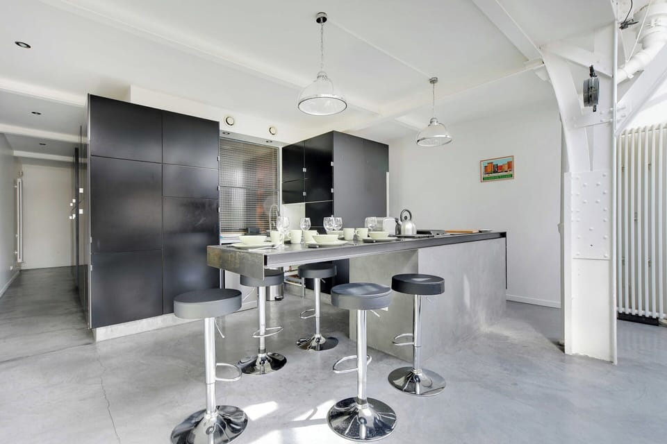Apartment | Dining