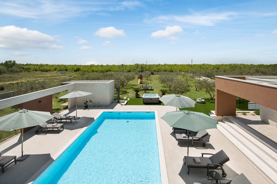 House | 6 bedrooms