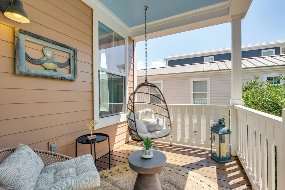 Cottage (2 Bedrooms) | Front of property