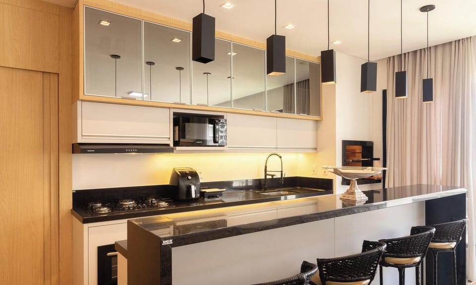 Basic Apartment | Private kitchen | Cookware/dishes/utensils