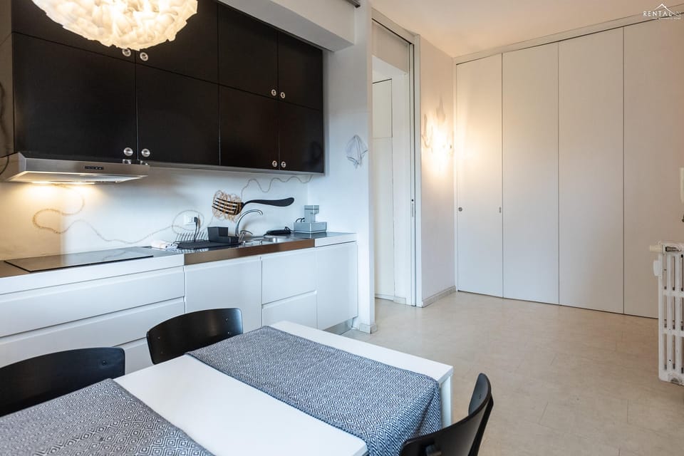 Apartment | Dining room