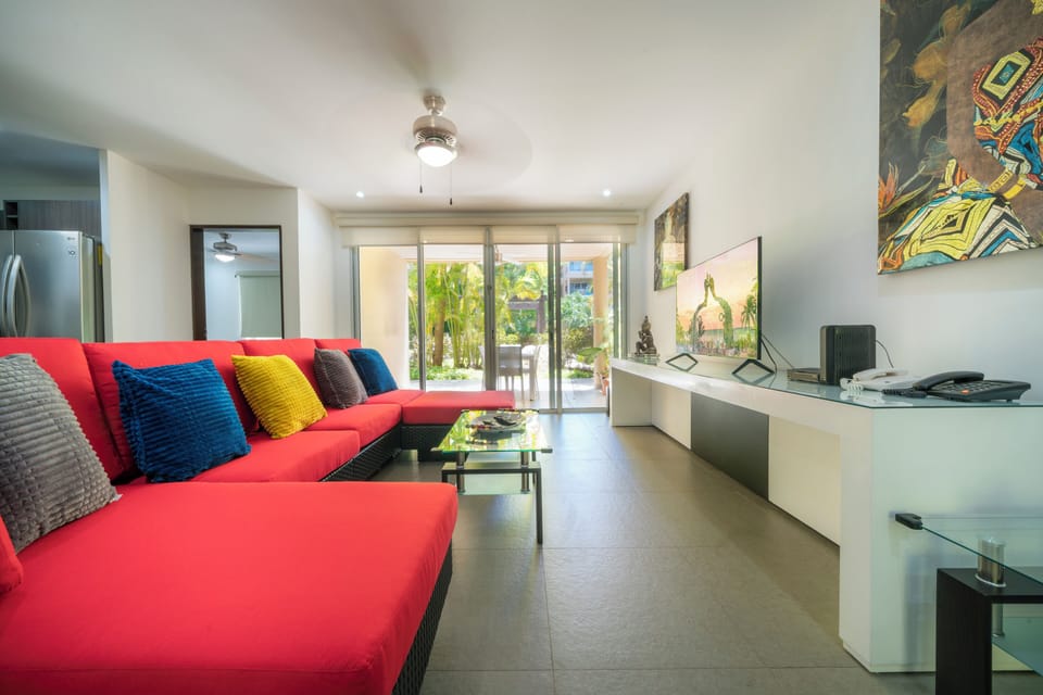 Deluxe Condo, Patio | Living area