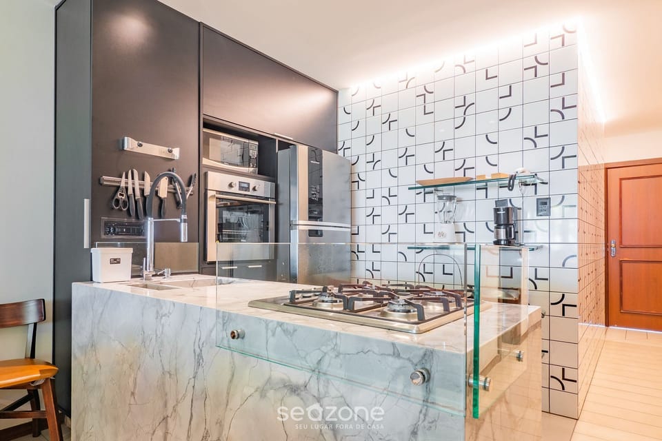 Basic Apartment | Private kitchen | Cookware/dishes/utensils