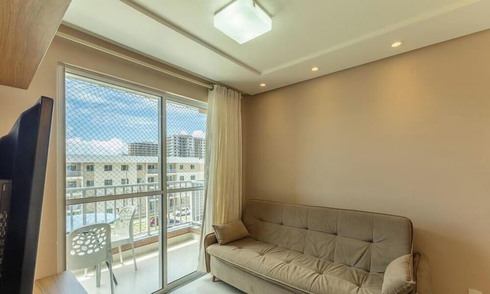 Basic Apartment | Living area | TV