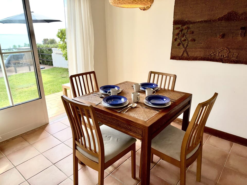 House | Dining
