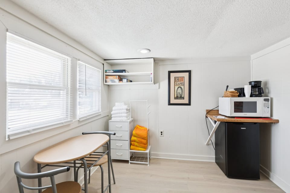 Room, 1 Bedroom | Interior