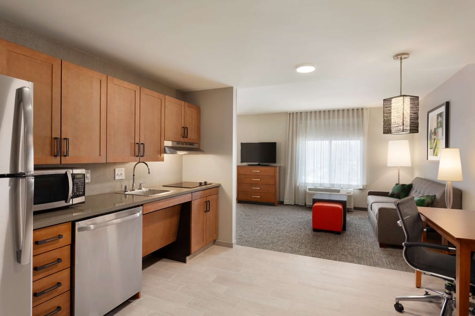 In-room safe, desk, soundproofing, iron/ironing board