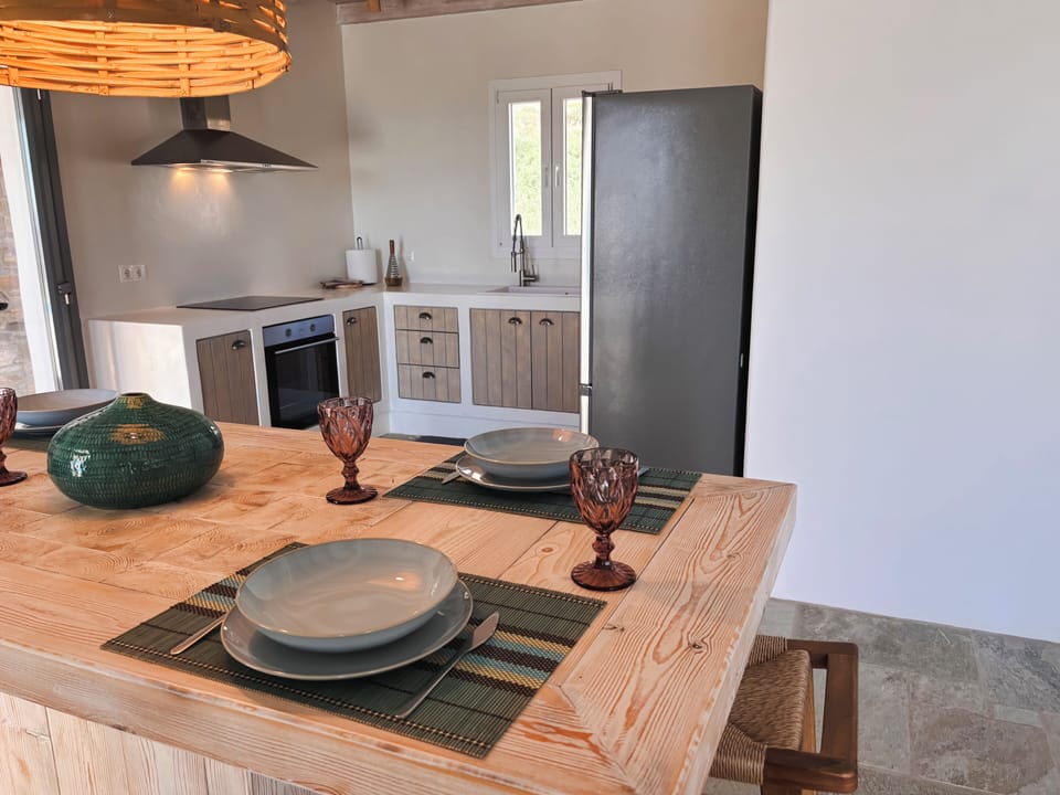 Comfort Villa, Private Pool | Private kitchen | Fridge, oven, stovetop, dishwasher