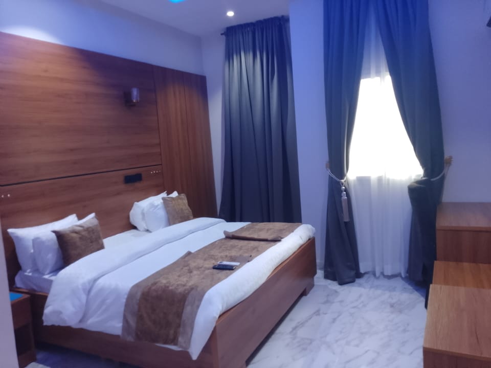Deluxe Room | Terrace/patio