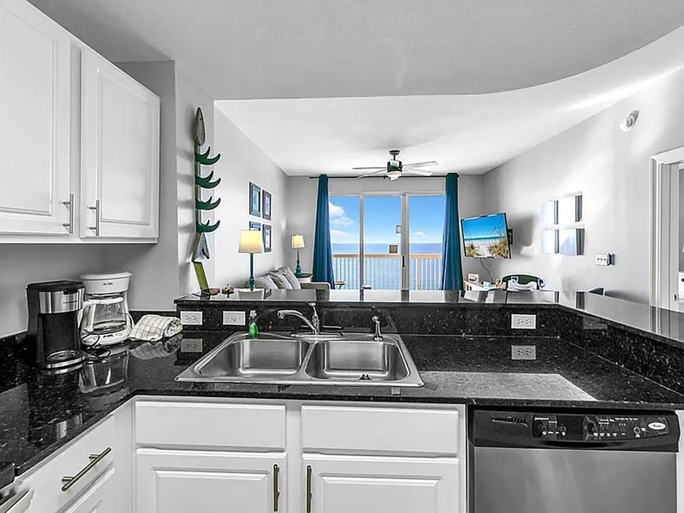 Condo, 1 King Bed with Sofa bed (Calypso 1-1805) | Private kitchen | Oven, toaster, cookware/dishes/utensils