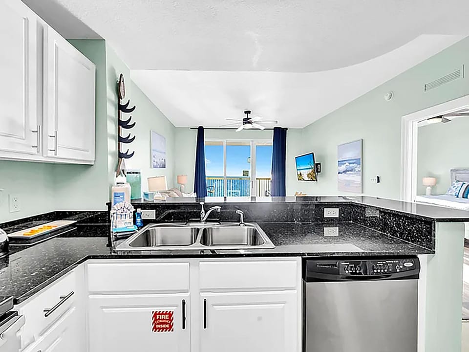 Condo, 1 King Bed with Sofa bed (Calypso 1-1805) | Private kitchen | Oven, toaster, cookware/dishes/utensils
