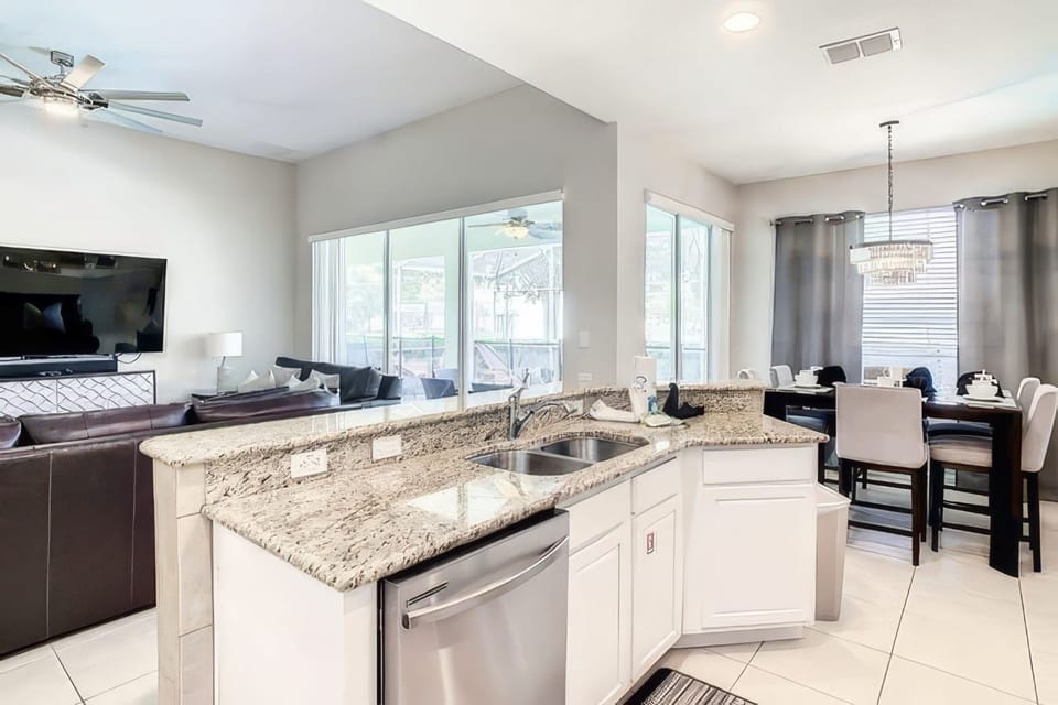 House | 4 bedrooms, high-speed internet