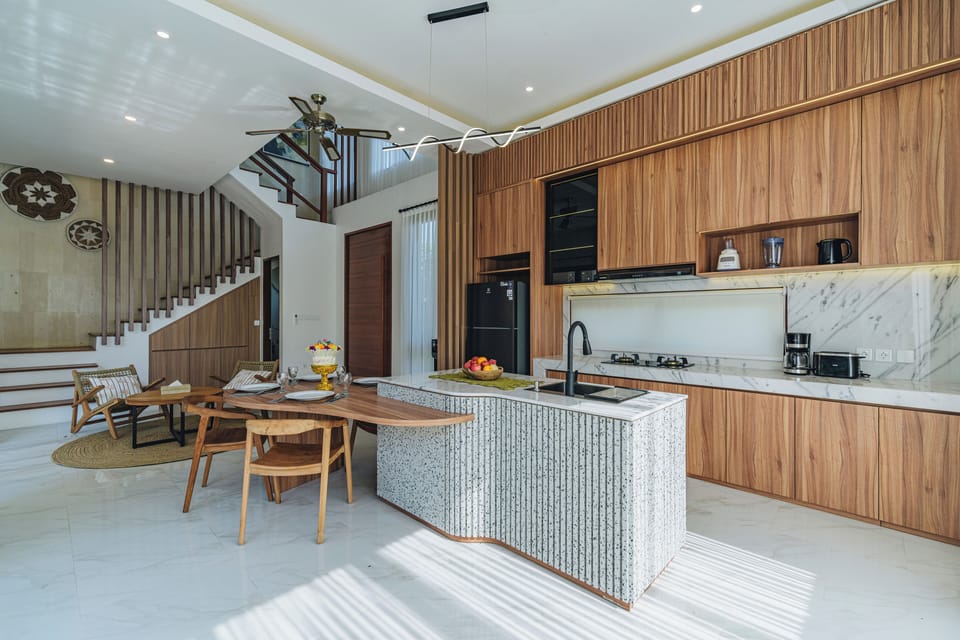 Comfort Villa, Balcony | Private kitchen