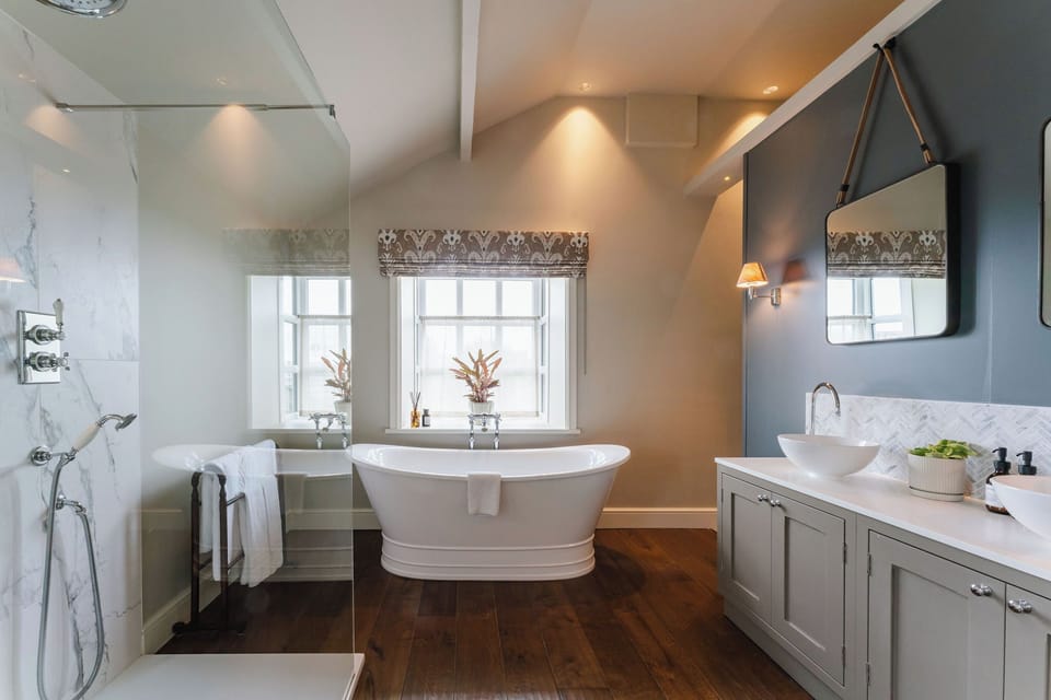 Junior Double Room | Bathroom