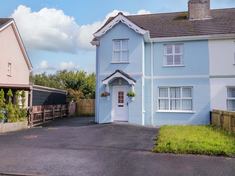 Cottage | Front of property