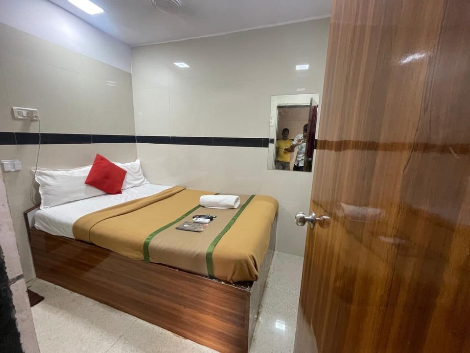 Double Room | Free WiFi