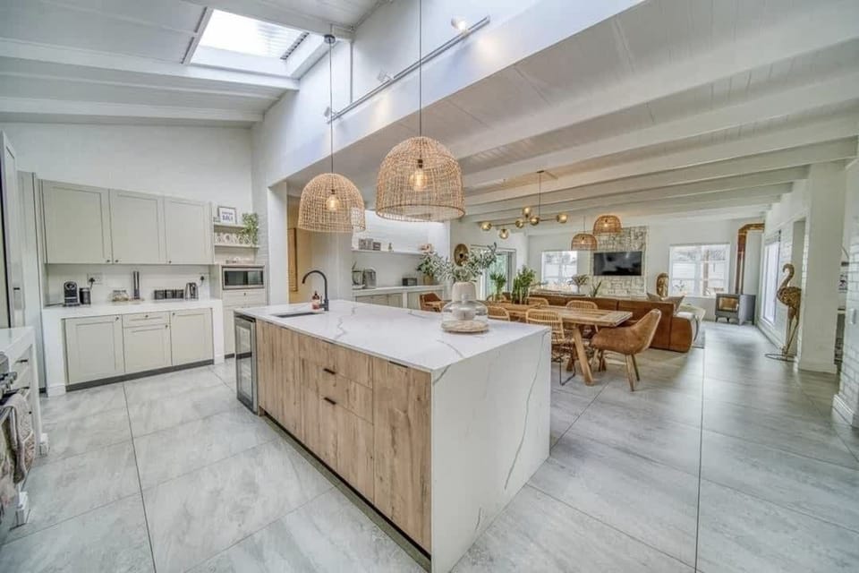 House | 4 bedrooms, Internet
