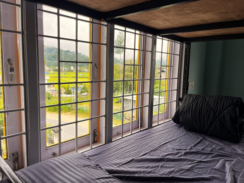 Comfort Shared Dormitory, Mixed Dorm, Non Smoking, Valley View | In-room safe, blackout drapes, iron/ironing board (on request)