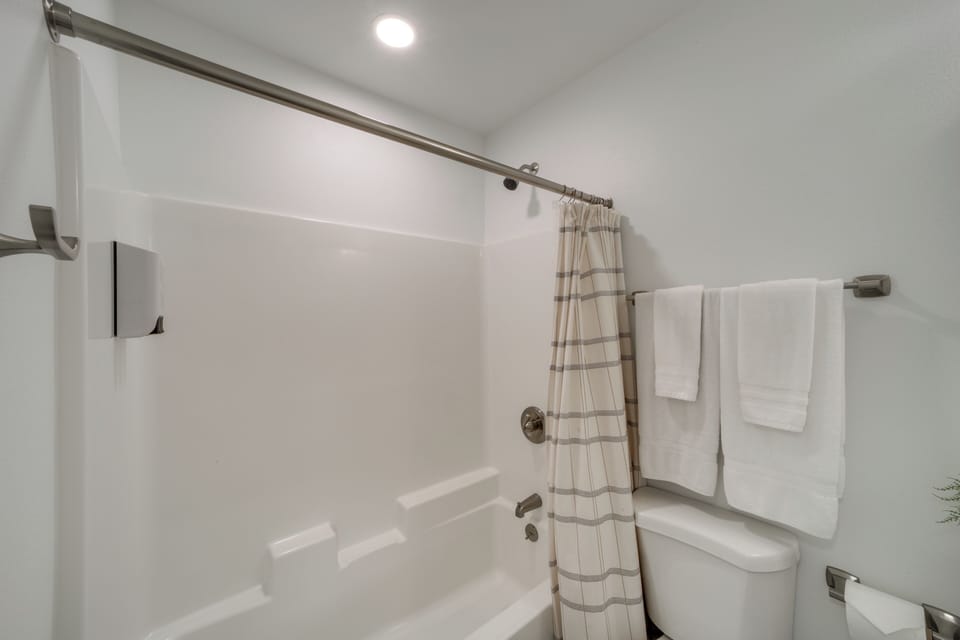 Steps to Soap Lake: Studio Stay w/ Patio! Apartment in Washington