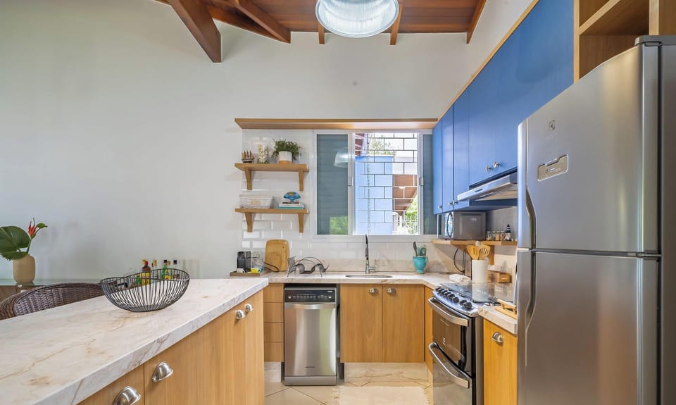 Villa | Private kitchen | Cookware/dishes/utensils