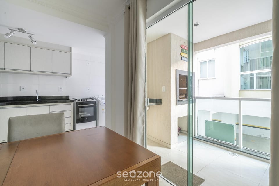 Basic Apartment | Interior