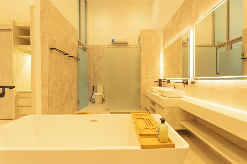 Villa | Bathroom