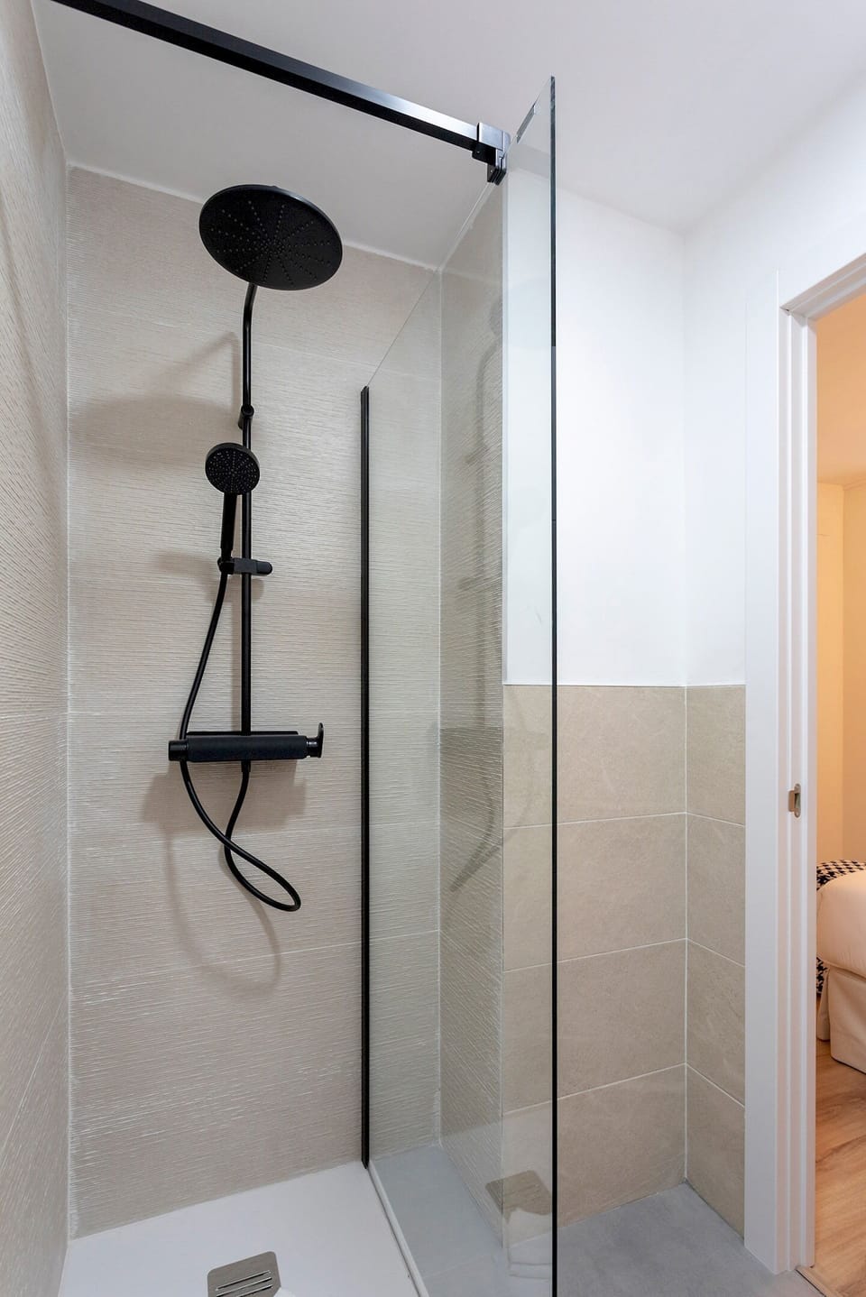 Cozy Apartment Near City Center. Lope de Vega Apartment in Granada
