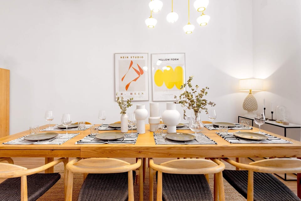 Apartment (4 Bedrooms) | In-room dining