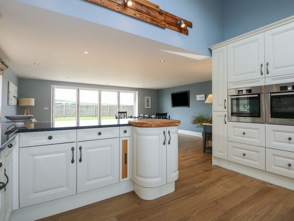Fridge, microwave, dishwasher, toaster