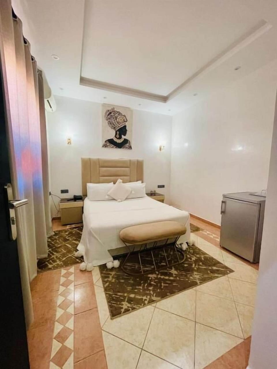 Deluxe Studio, Patio, City View | Iron/ironing board, WiFi (free)