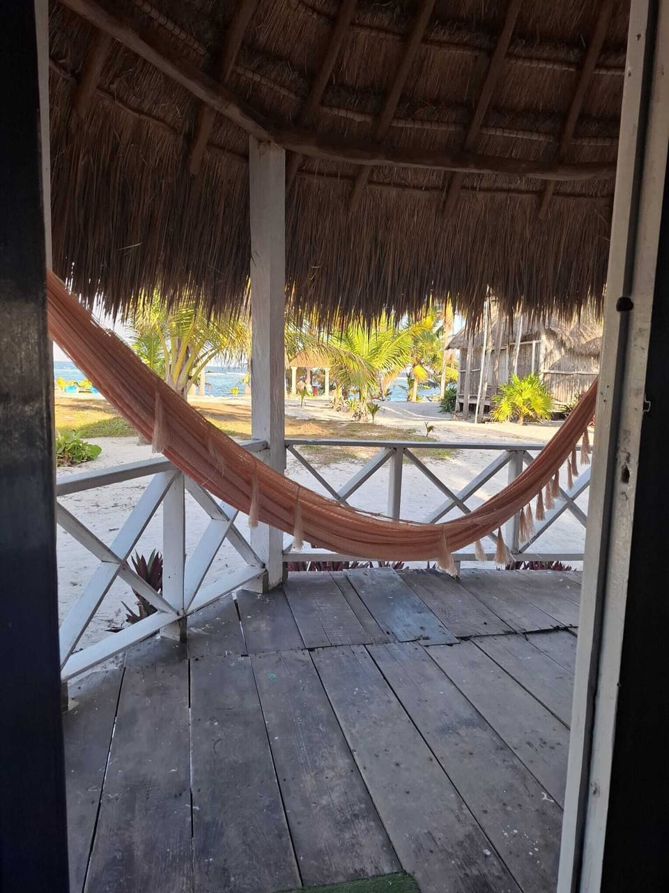 Junior Cabin, Beach View