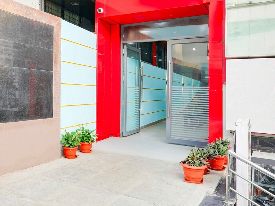 House | Reception
