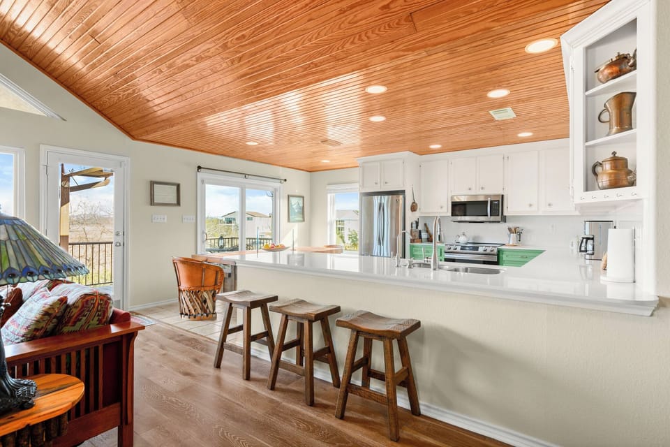 House, Multiple Beds, Patio (J-Bar-J Lodge 8) | Private kitchen | Toaster