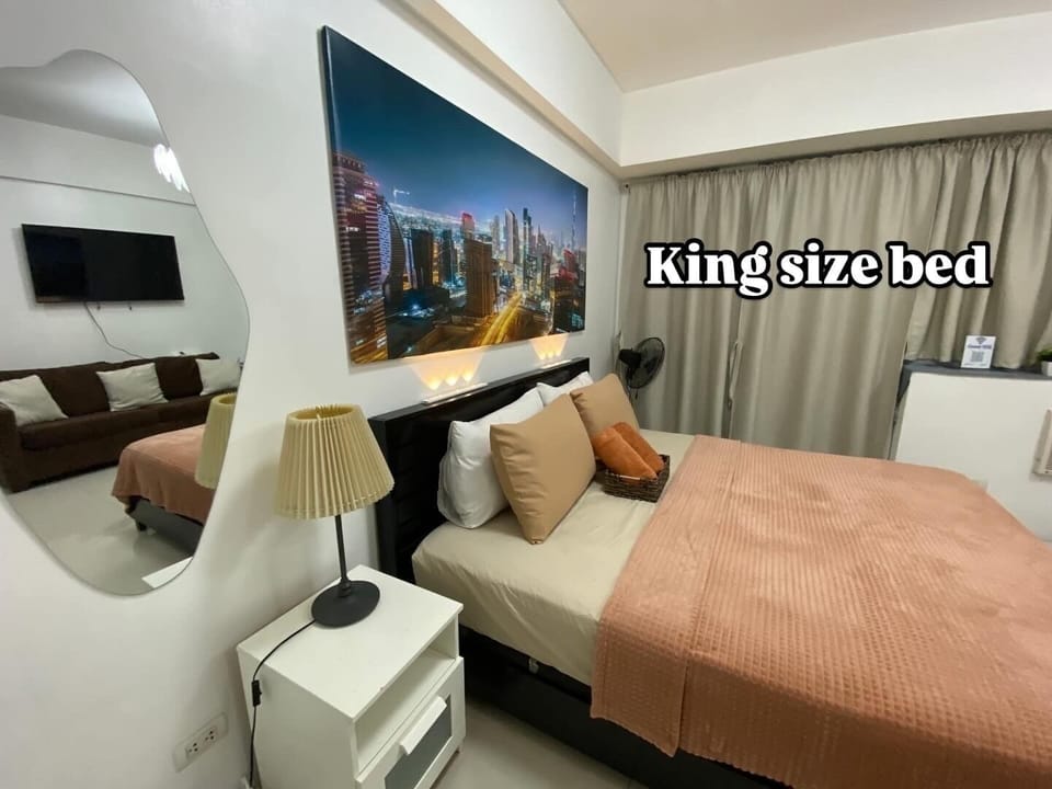 Studio, Balcony, City View | Free WiFi