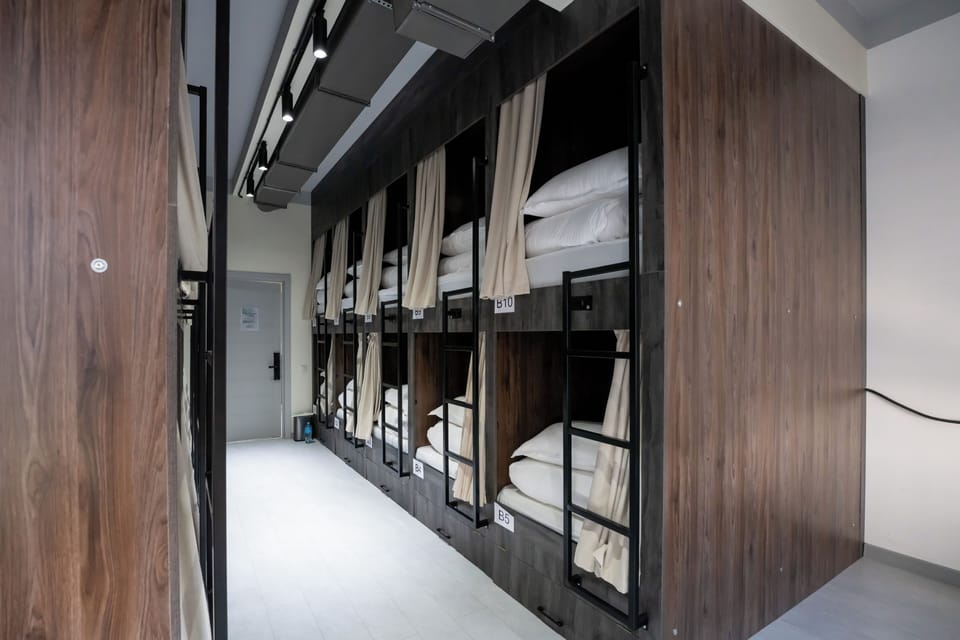 Shared Dormitory, Mixed Dorm, Courtyard View | Free WiFi