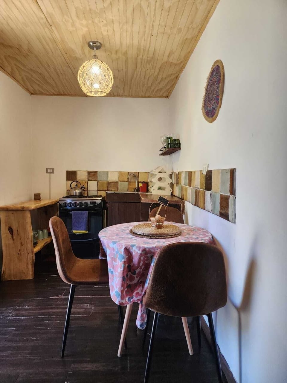 Cabin, Balcony, Mountain View | Private kitchenette