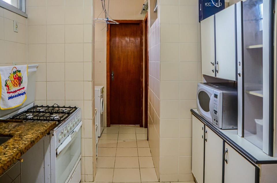 Basic Apartment | Private kitchen | Cookware/dishes/utensils