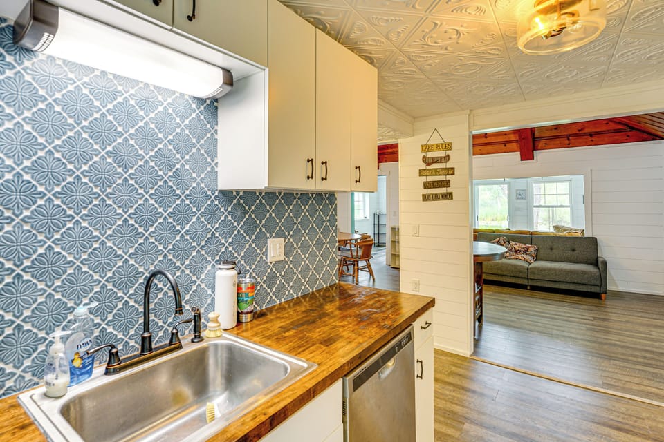 Cottage (2 Bedrooms) | Interior