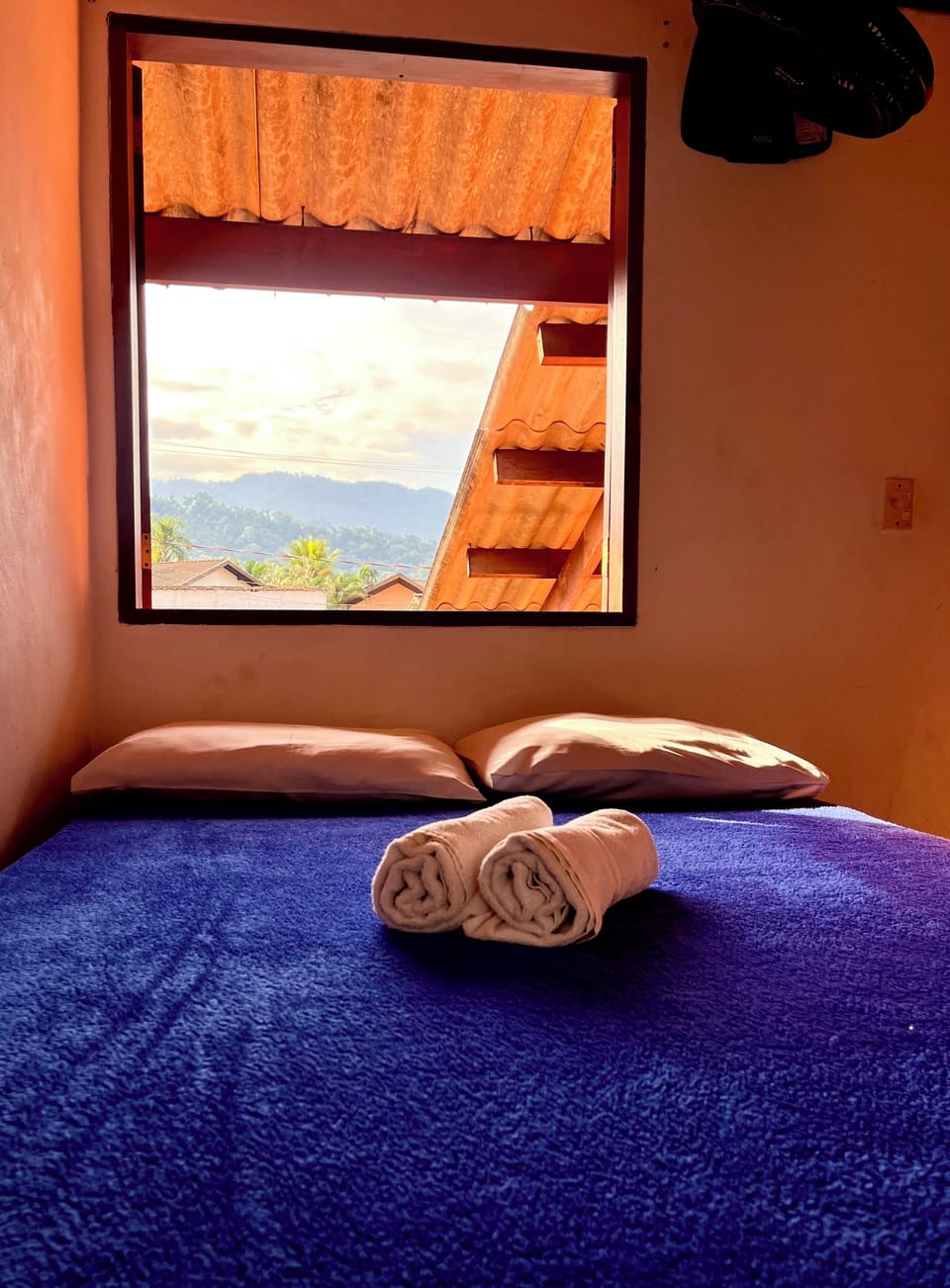 Basic Room, 1 Bedroom, Courtyard View | WiFi (free), bed sheets